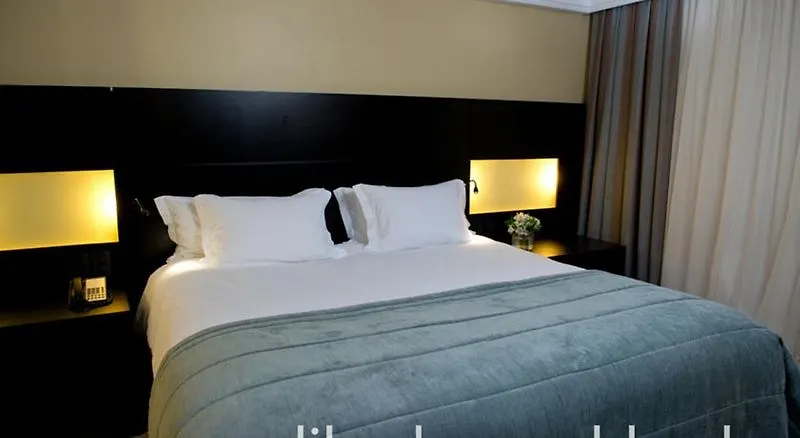 Novotel Florianópolis 4*,