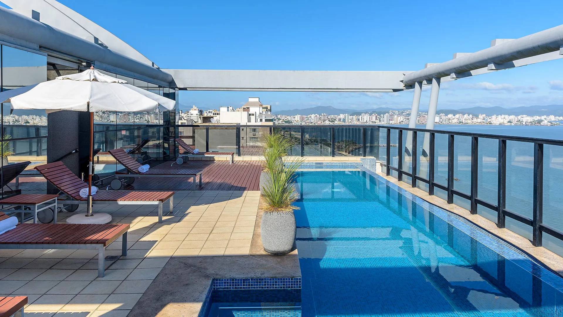 Novotel Florianopolis 4*,
